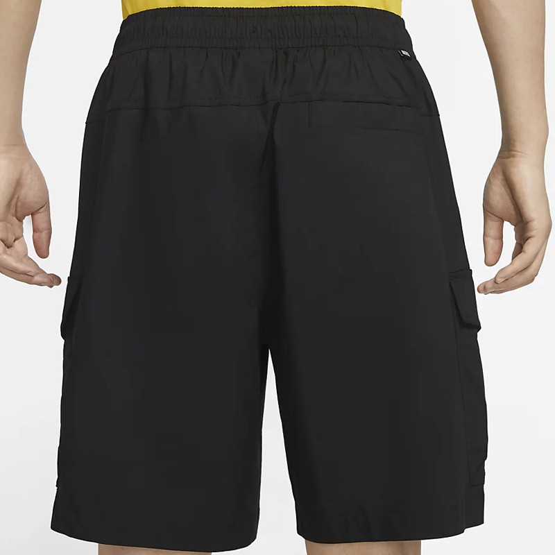 CELANA SNEAKERS NIKE Sport Essentials Woven Unlined Utility Shorts